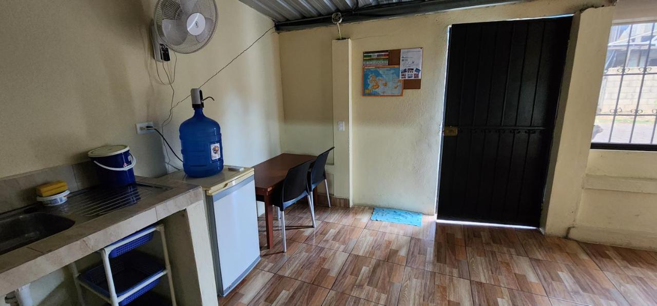 Departamento Amoblado Starlink -Pto Ayora Daire Puerto Ayora  Dış mekan fotoğraf